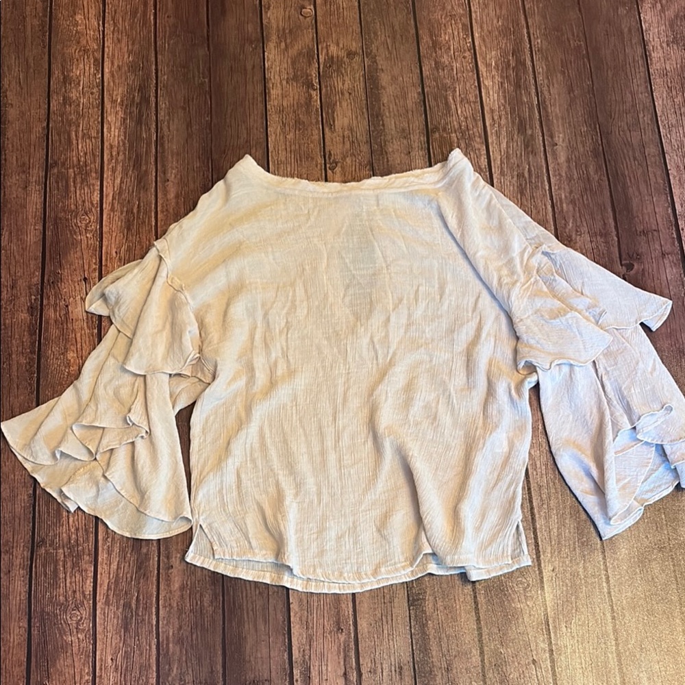 Wishful Apparel Taupe Flowy Ruffle Sleeves Top Sz L